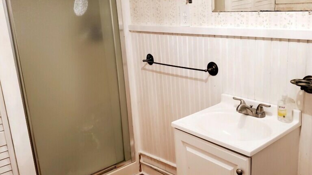 Photo of Bathroom in Chippewa Bay