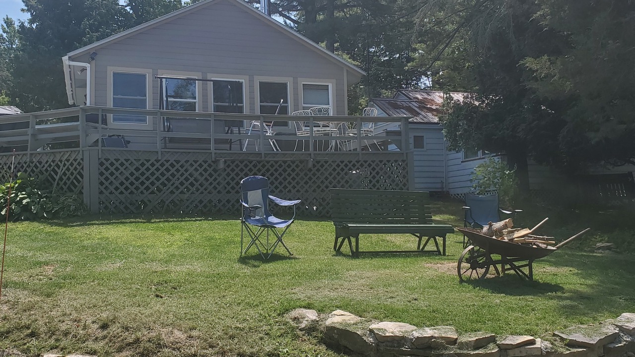 Photo of Patio Balcony in Chippewa Bay