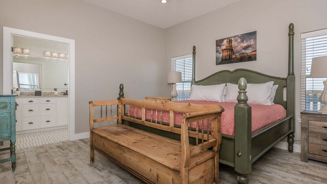 Photo of Bedroom in Canyon