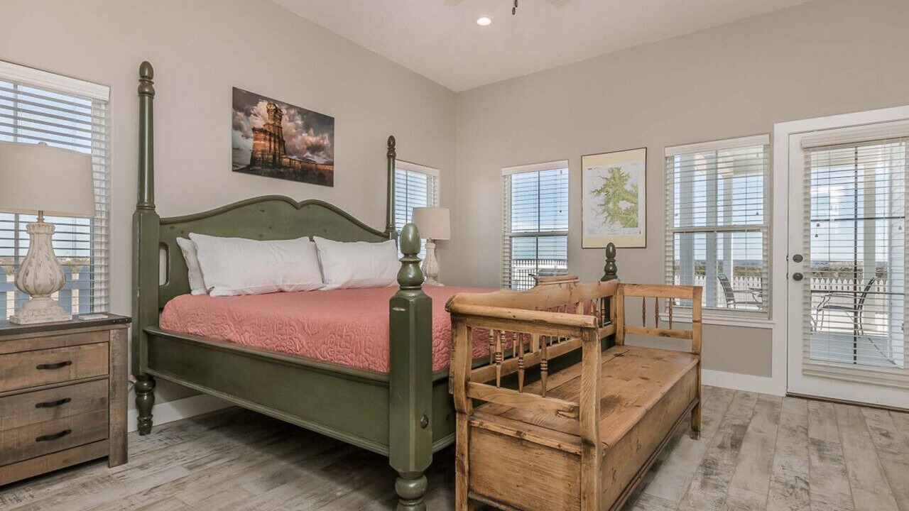 Photo of Bedroom in Canyon