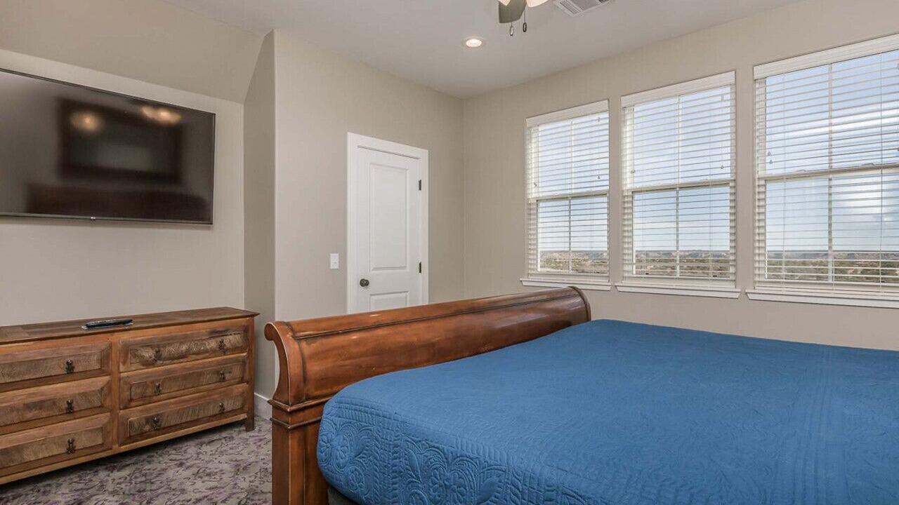 Photo of Bedroom in Canyon