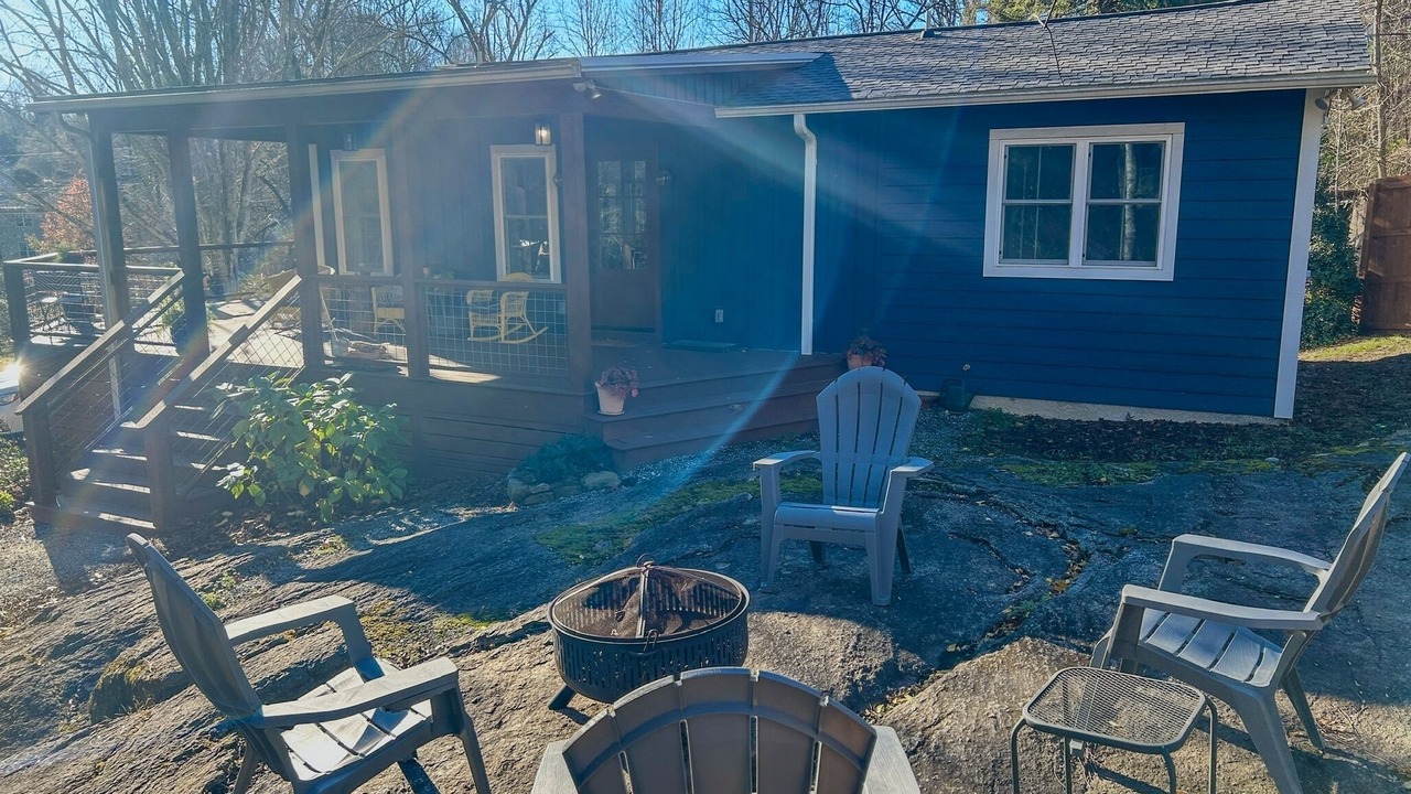 Photo of Patio Balcony in Etowah