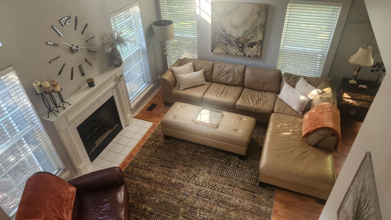Photo of Livingroom in Itasca
