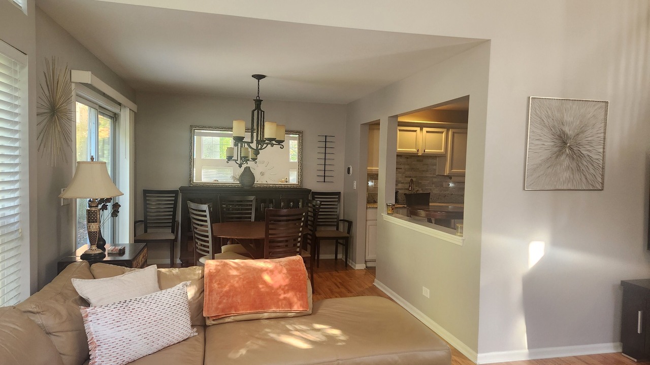 Photo of Livingroom in Itasca