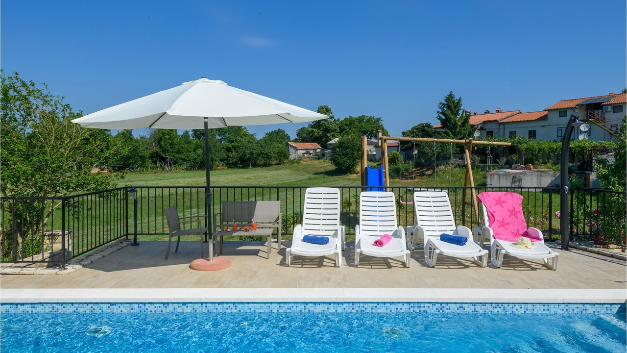 Photo of Outdoor in Nedescina