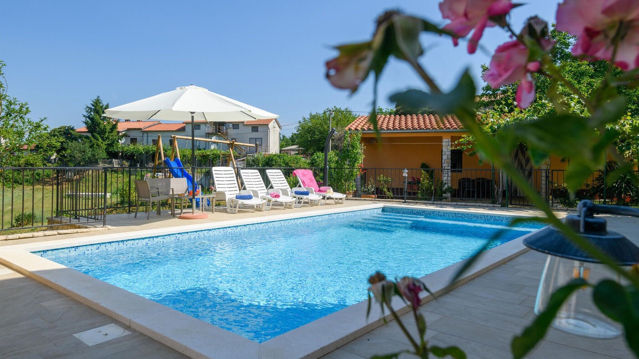 Photo of Outdoor in Nedescina