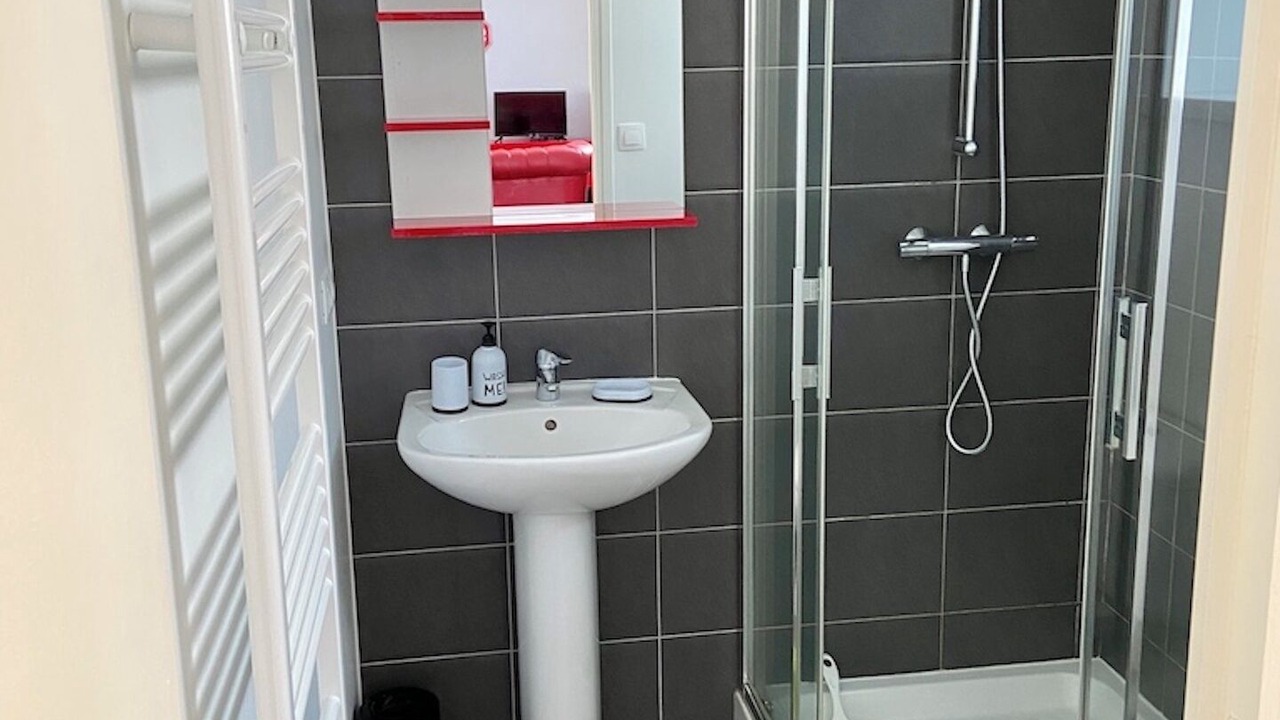 Photo of Bathroom in Flamanville