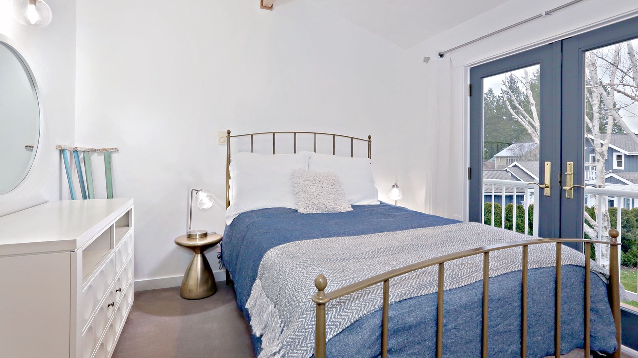 Photo of Patio Balcony in Hansville