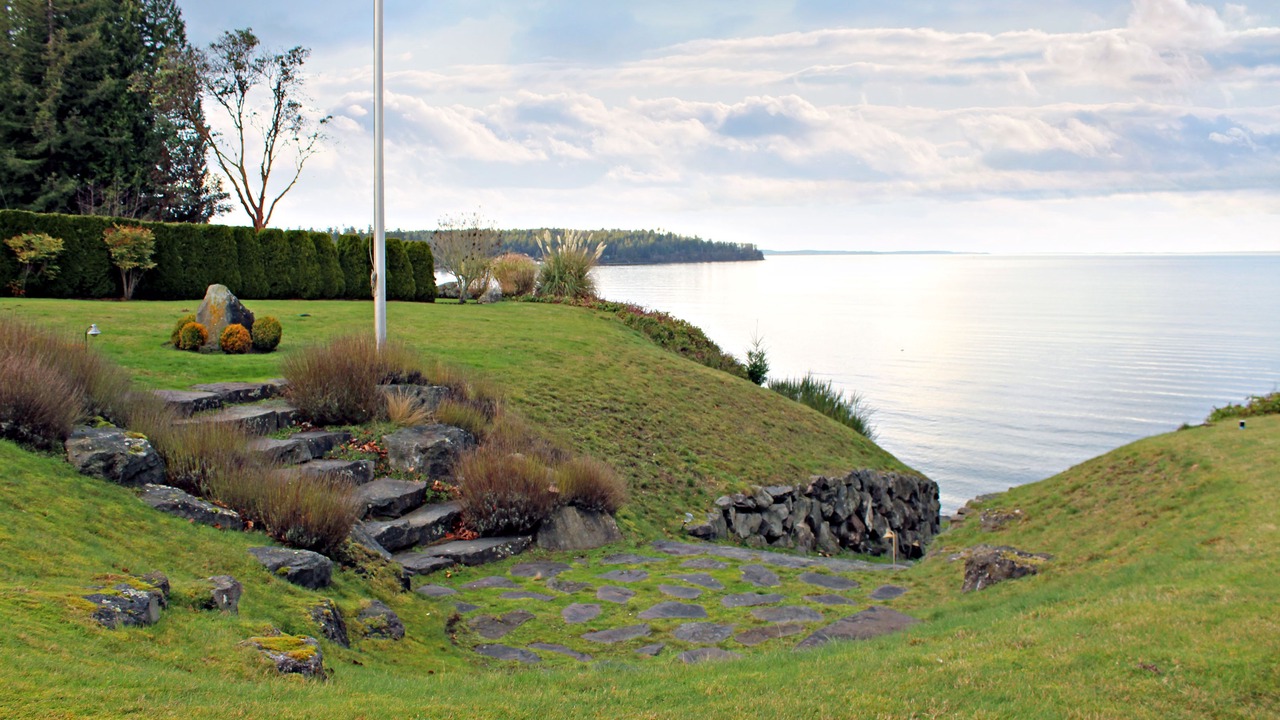 Photo of Others in Hansville