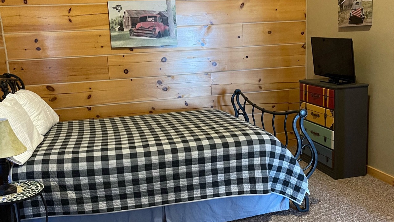 Photo of Bedroom in Lewis