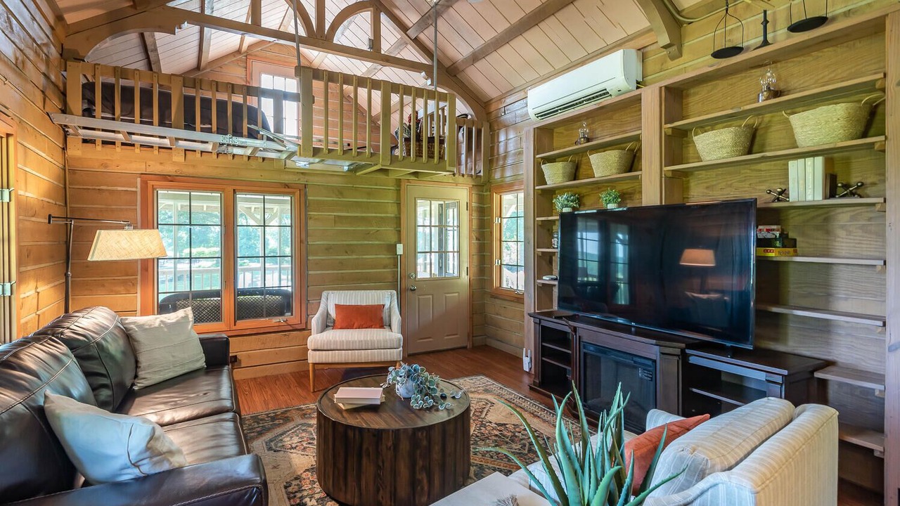 Photo of Livingroom in Paoli