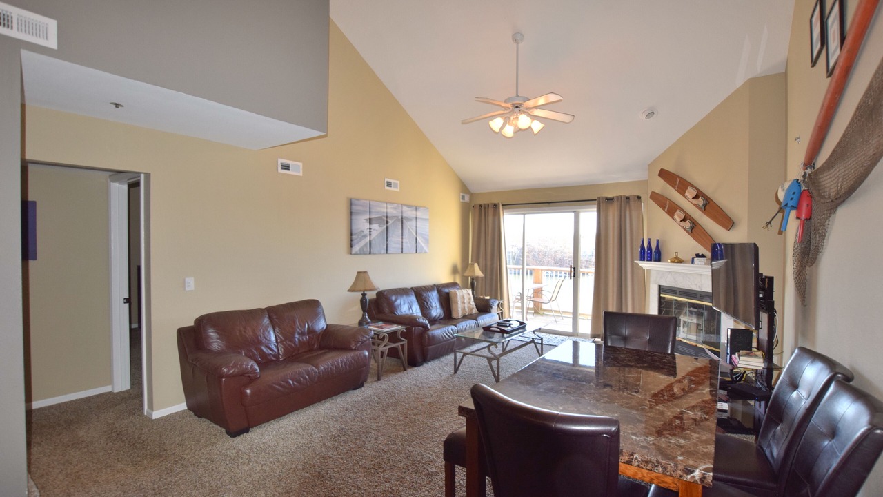 Photo of Livingroom in Osage Beach