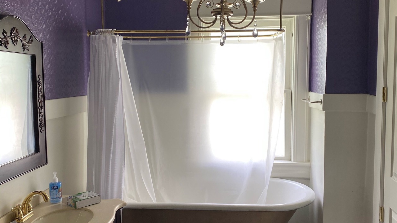 Photo of Bathroom in Webb City