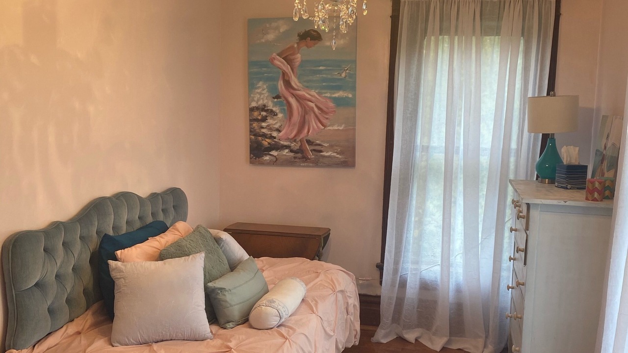 Photo of Bedroom in Webb City