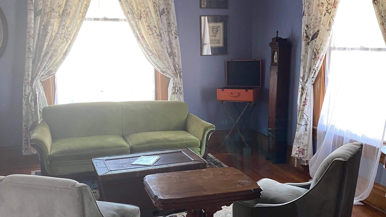 Photo of Livingroom in Webb City