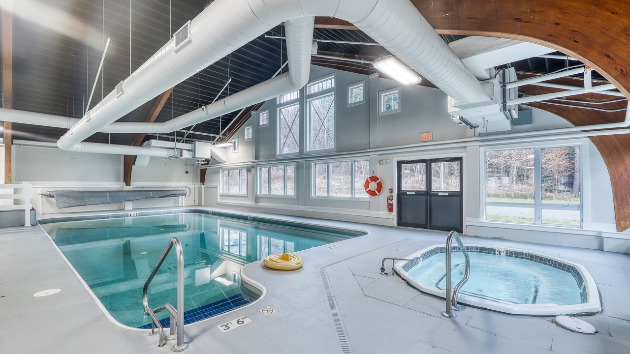 Photo of Outdoor in Jeffersonville