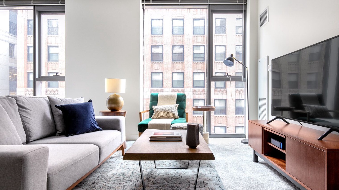Photo of Livingroom in Downtown Chicago