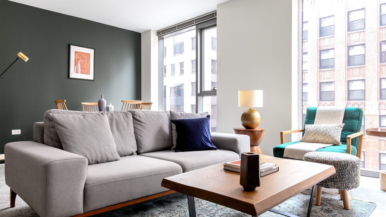 Photo of Livingroom in Downtown Chicago