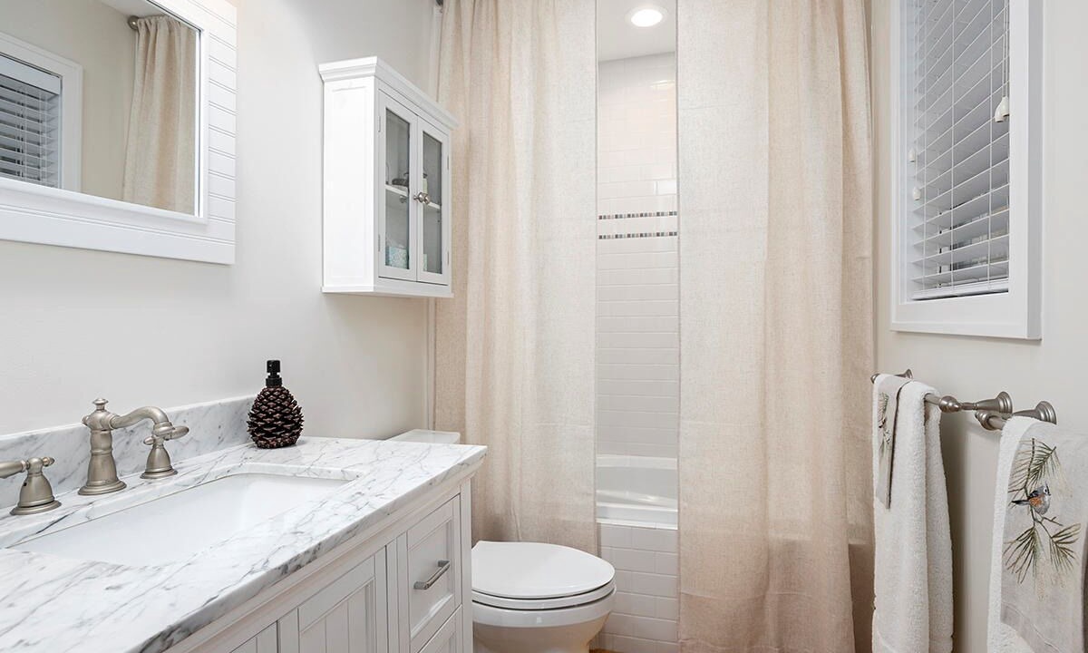 Photo of Bathroom in Douglas