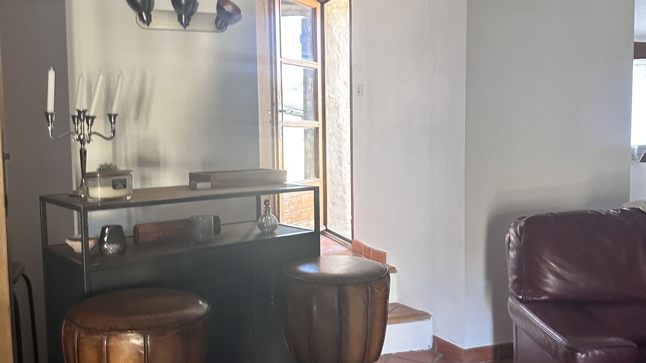 Photo of Others in Thoard