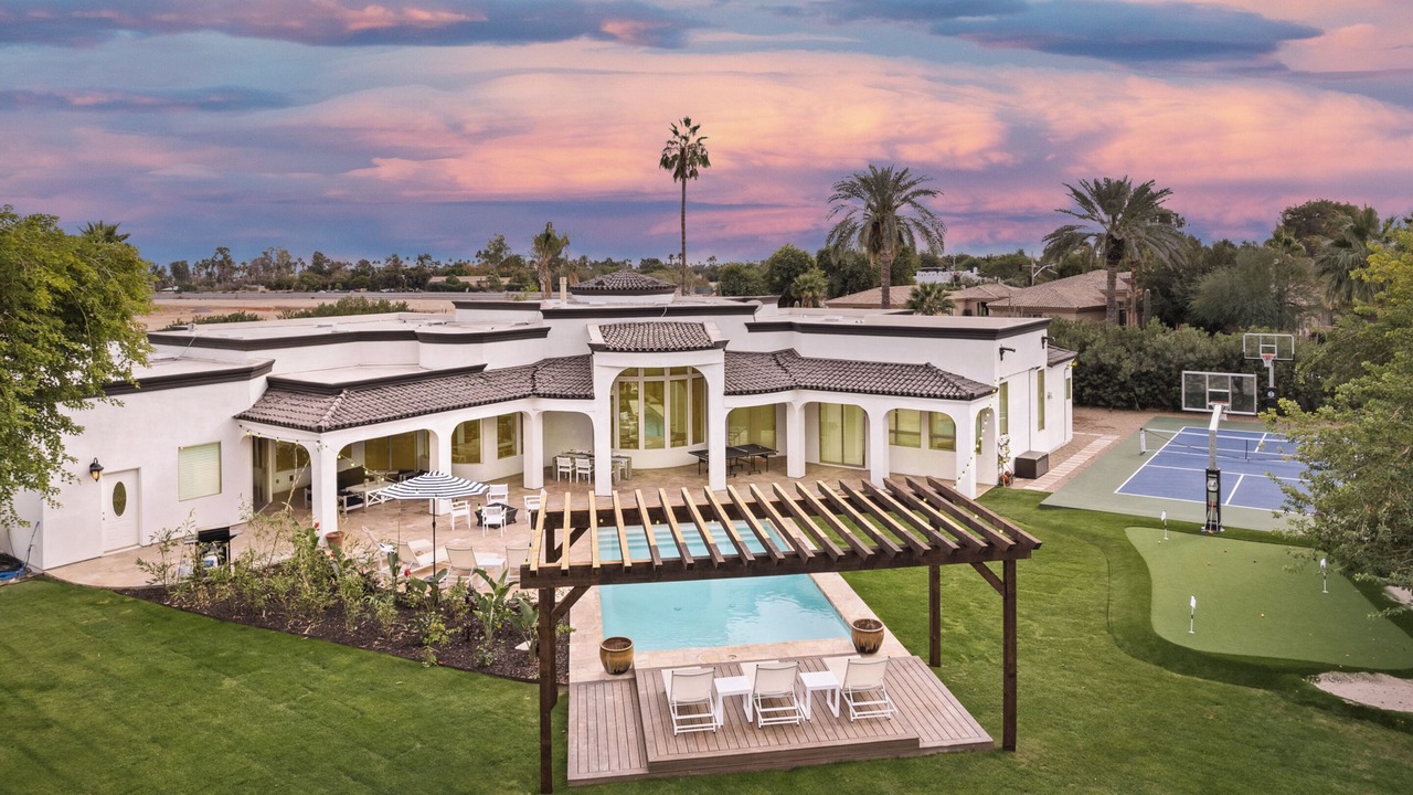 Photo of Others in Paradise Valley