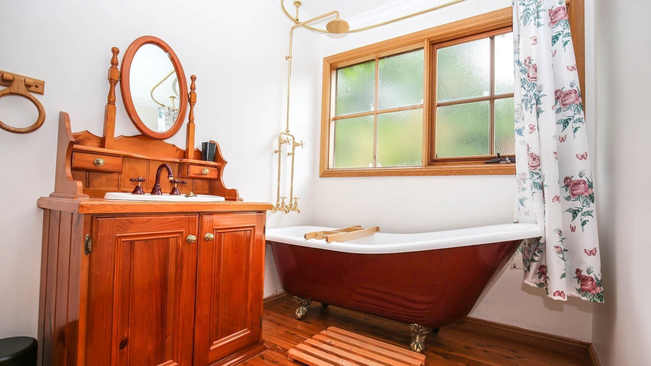 Photo of Bathroom in Wandiligong