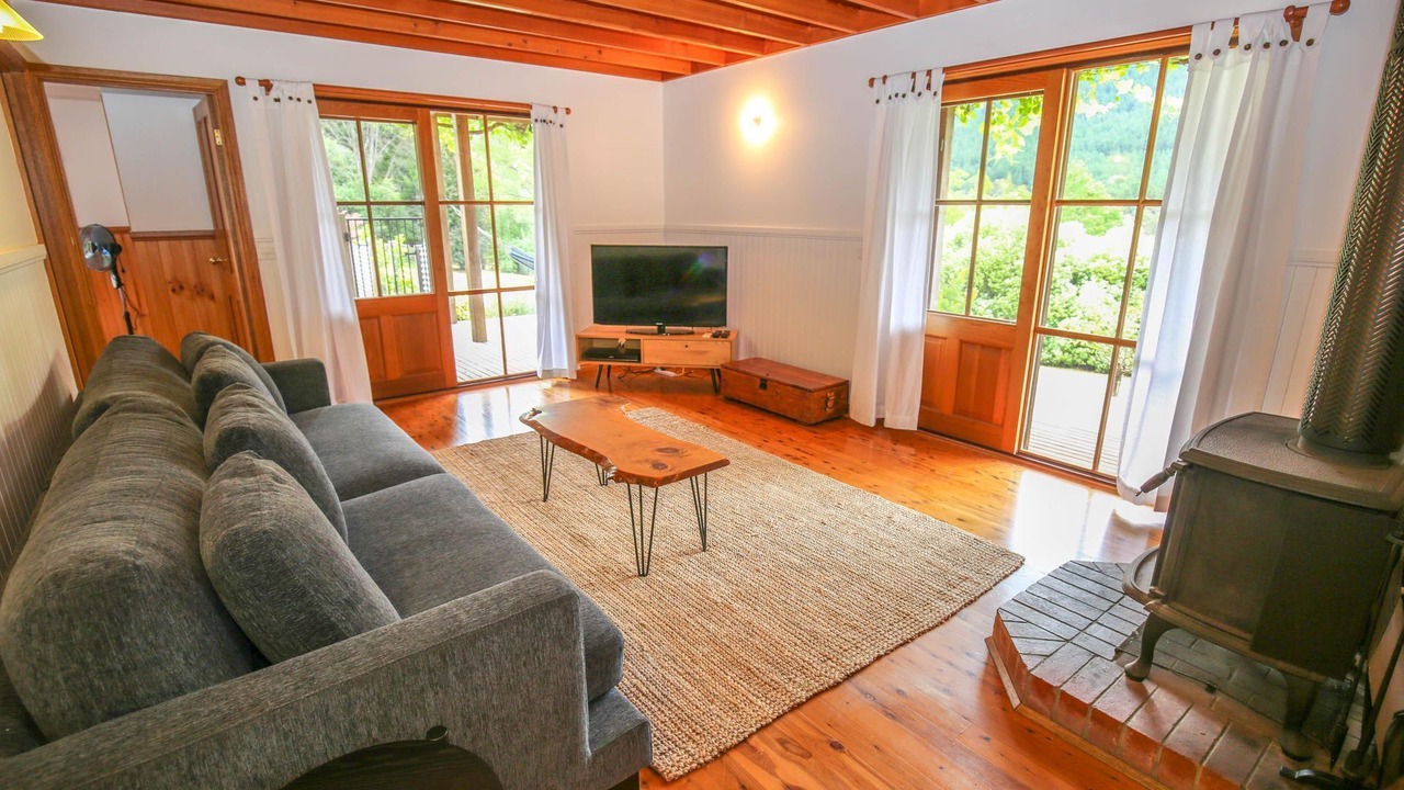 Photo of Livingroom in Wandiligong