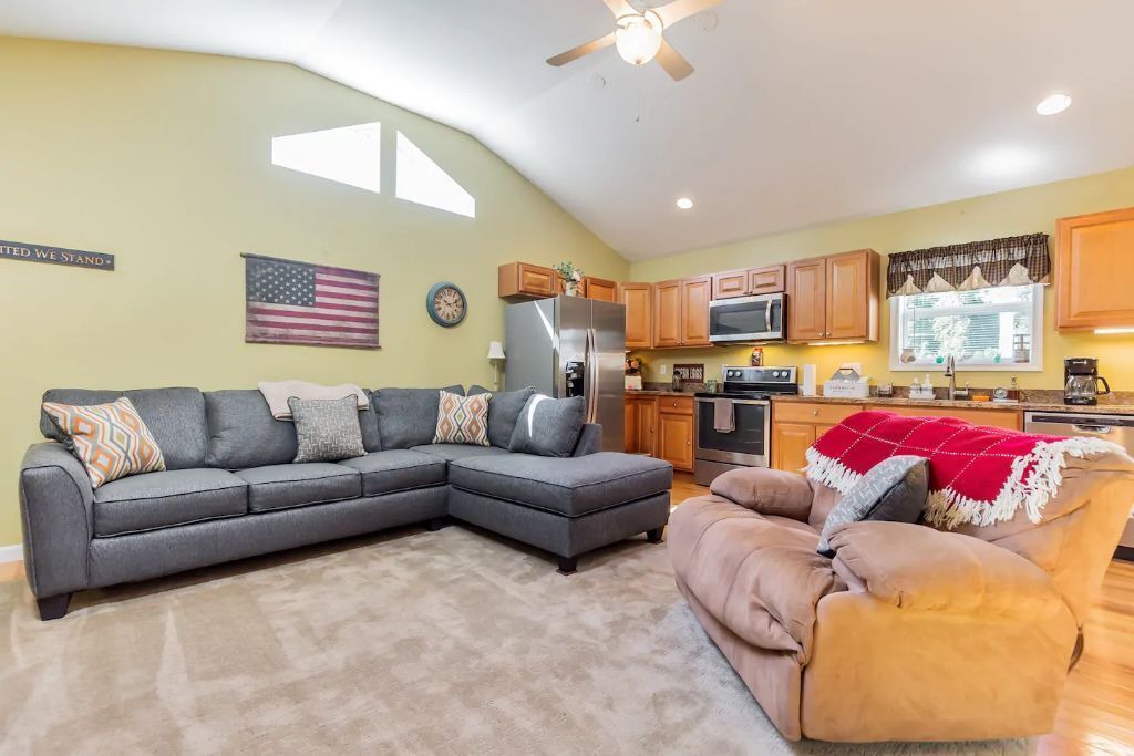 Photo of Livingroom in Morganza