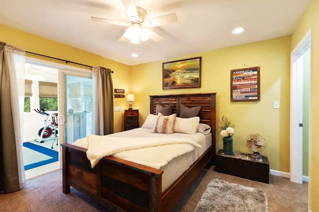 Photo of Bedroom in Morganza