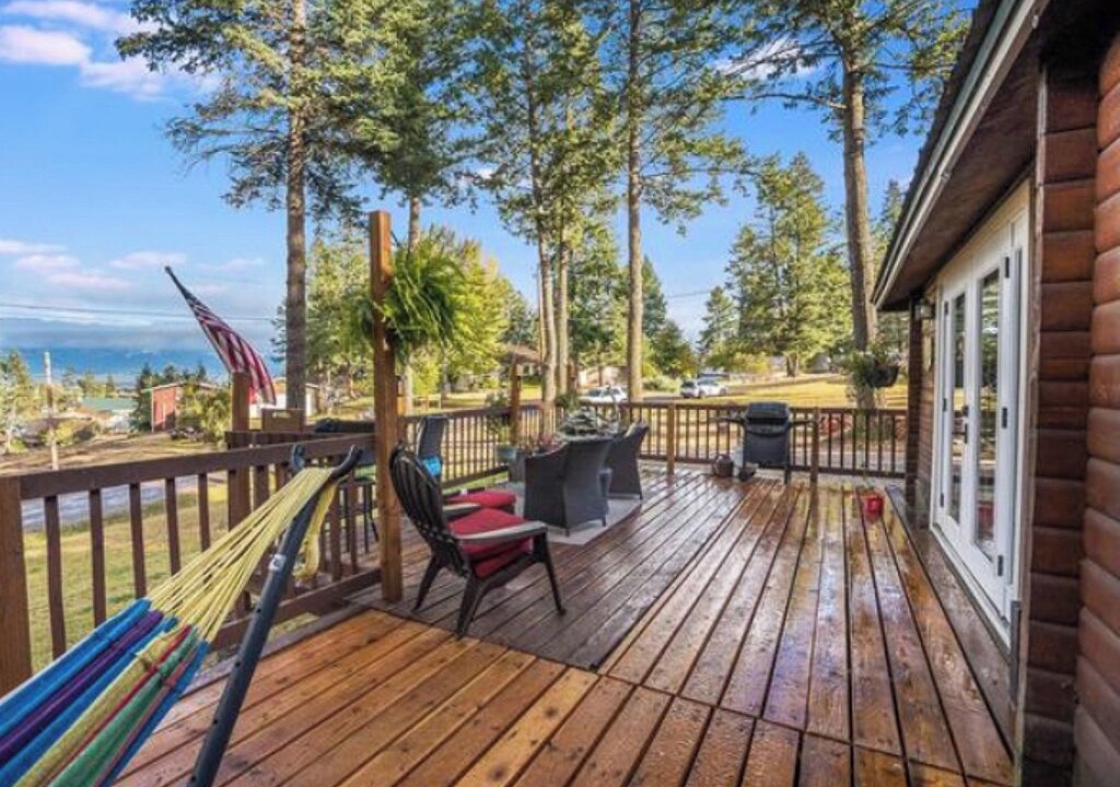 Photo of Patio Balcony in Lakeside