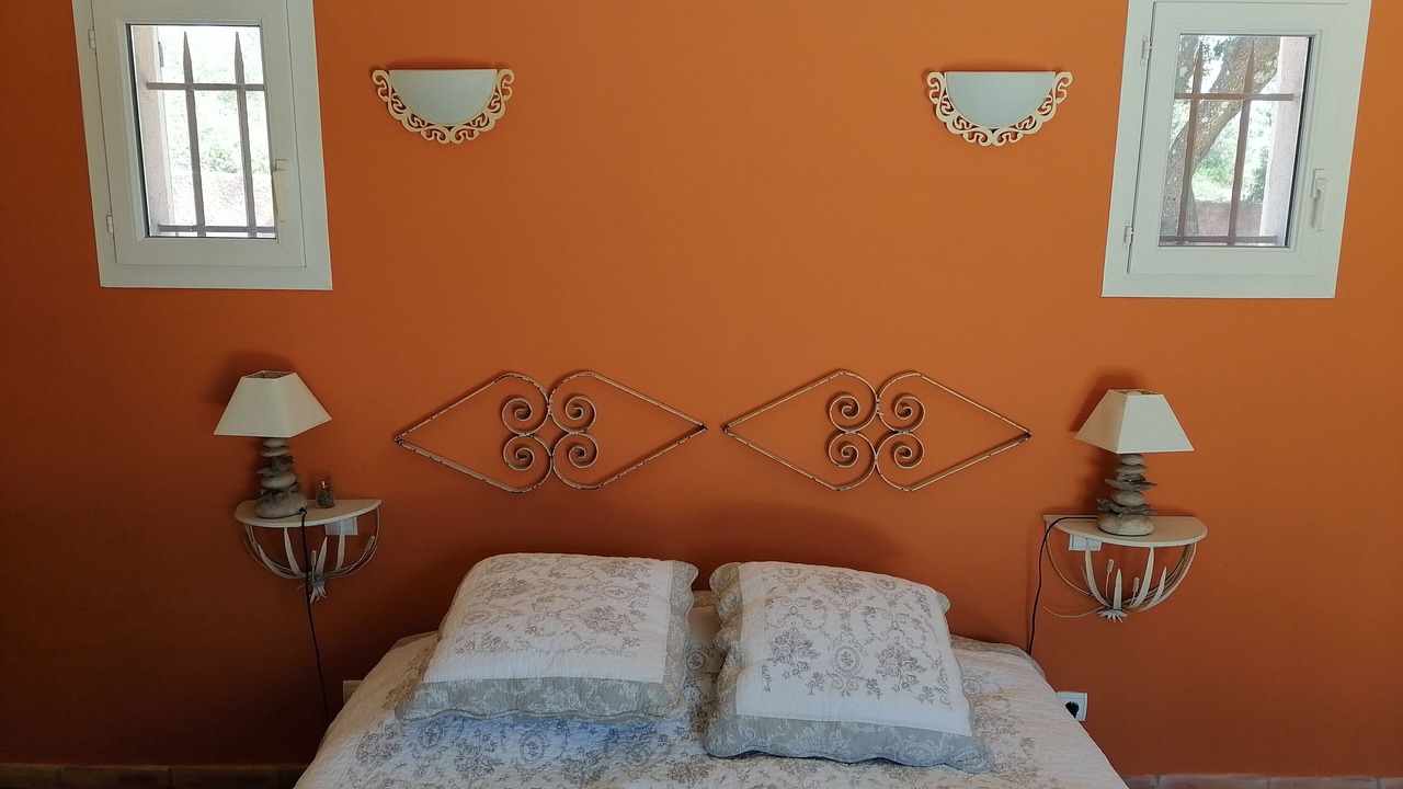 Photo of Bedroom in Montaren-et-Saint-Mediers