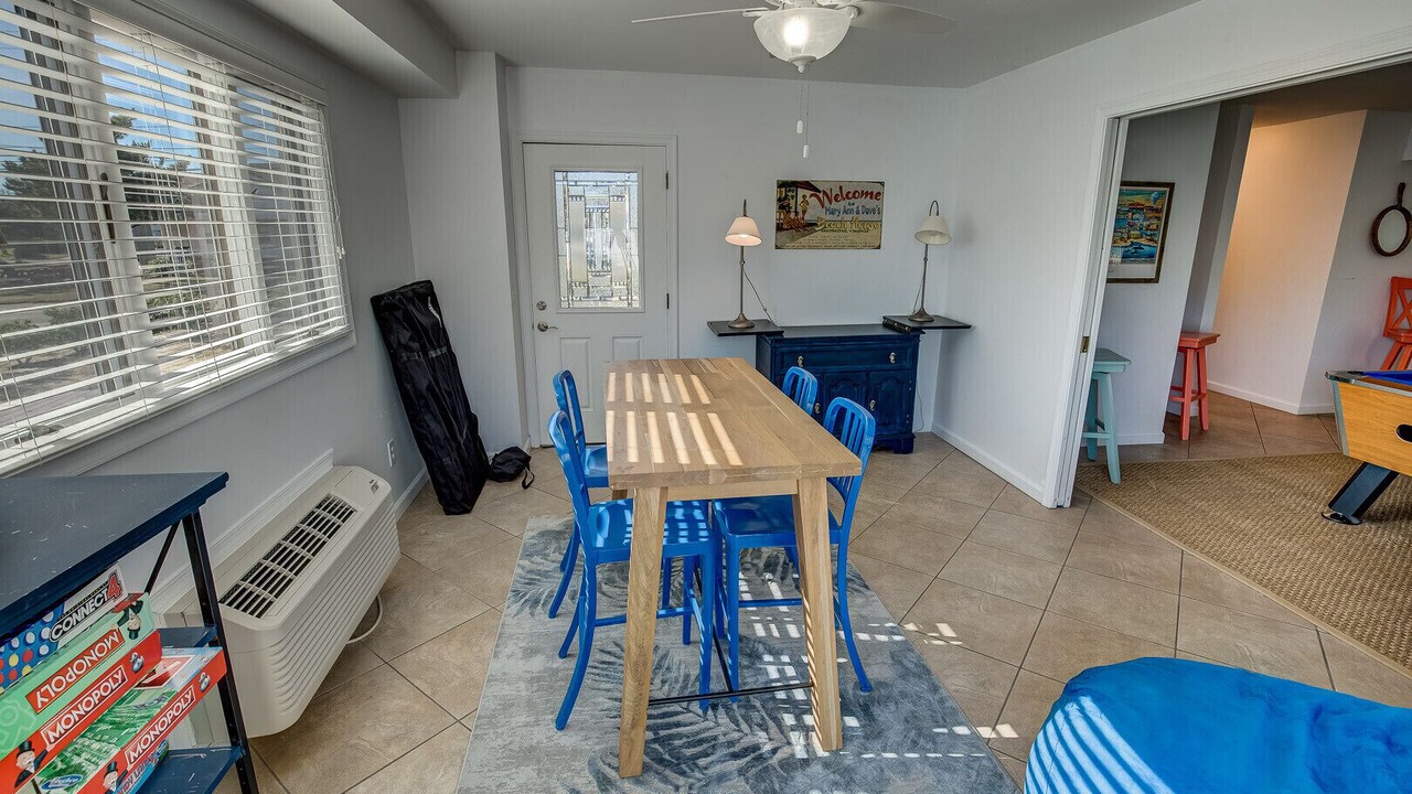 Photo of Bedroom in Sandbridge