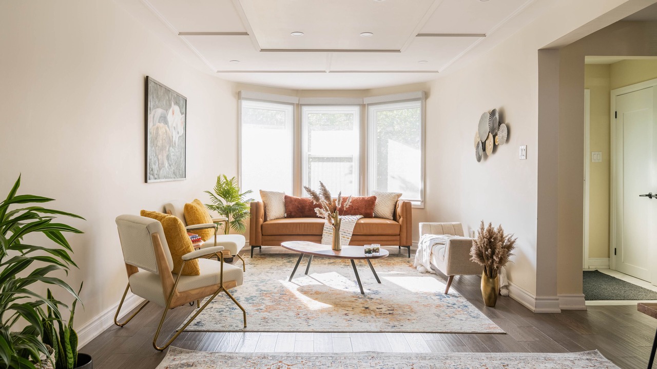 Photo of Others in Newmarket