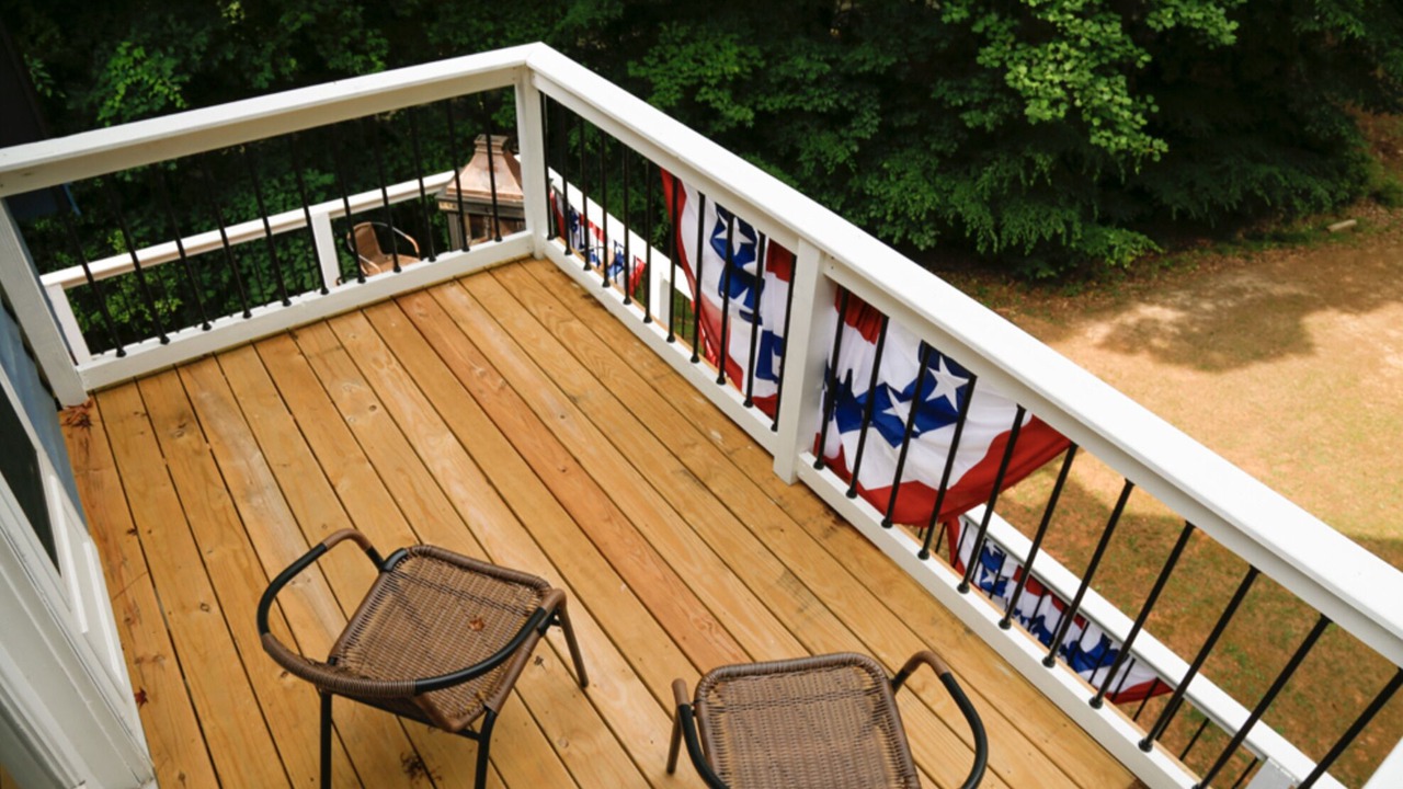 Photo of Outdoor in Ebony