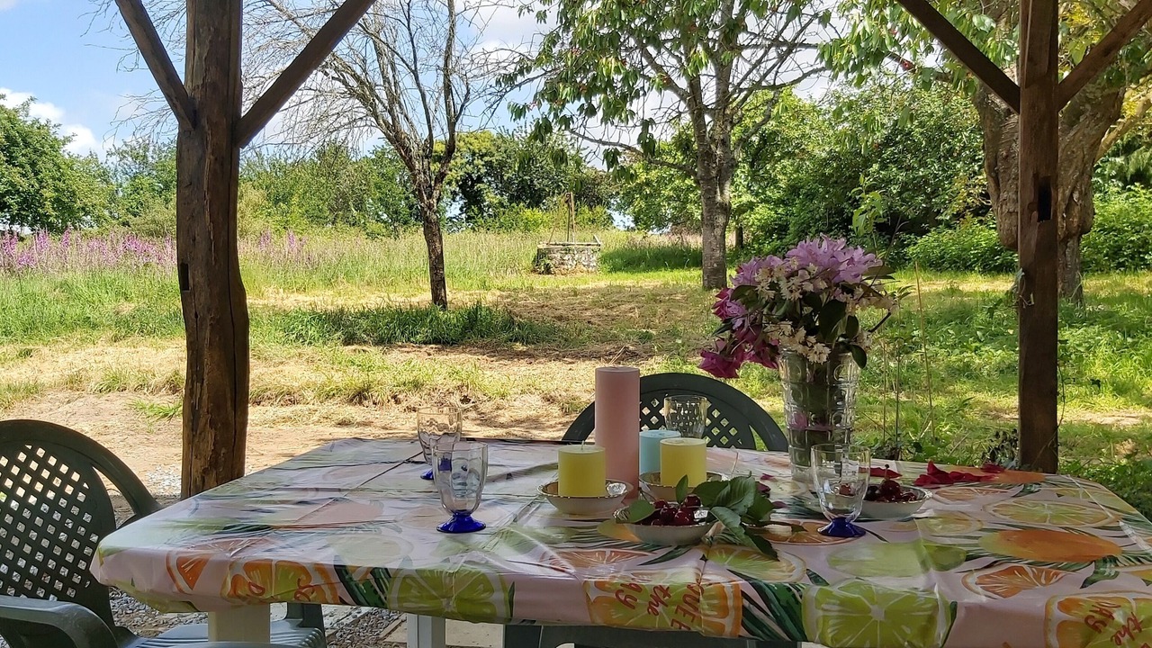 Photo of Outdoor in Le Mesnil-Gilbert