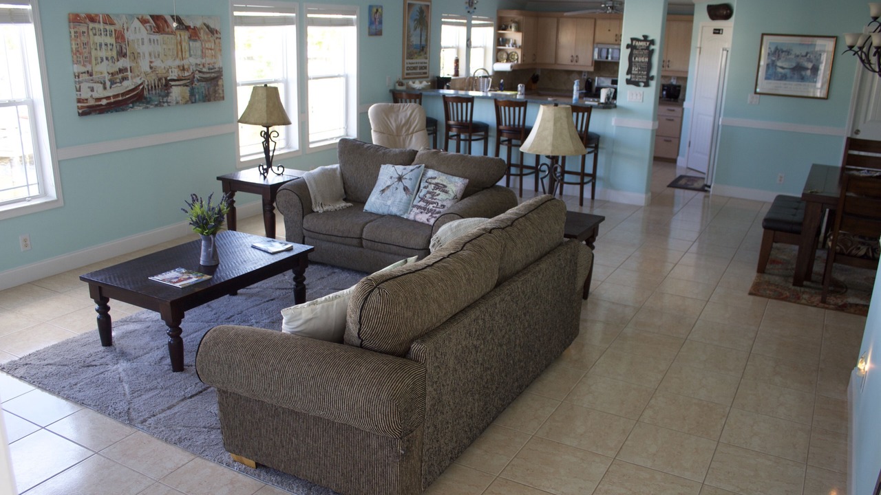 Photo of Livingroom in Saint James City