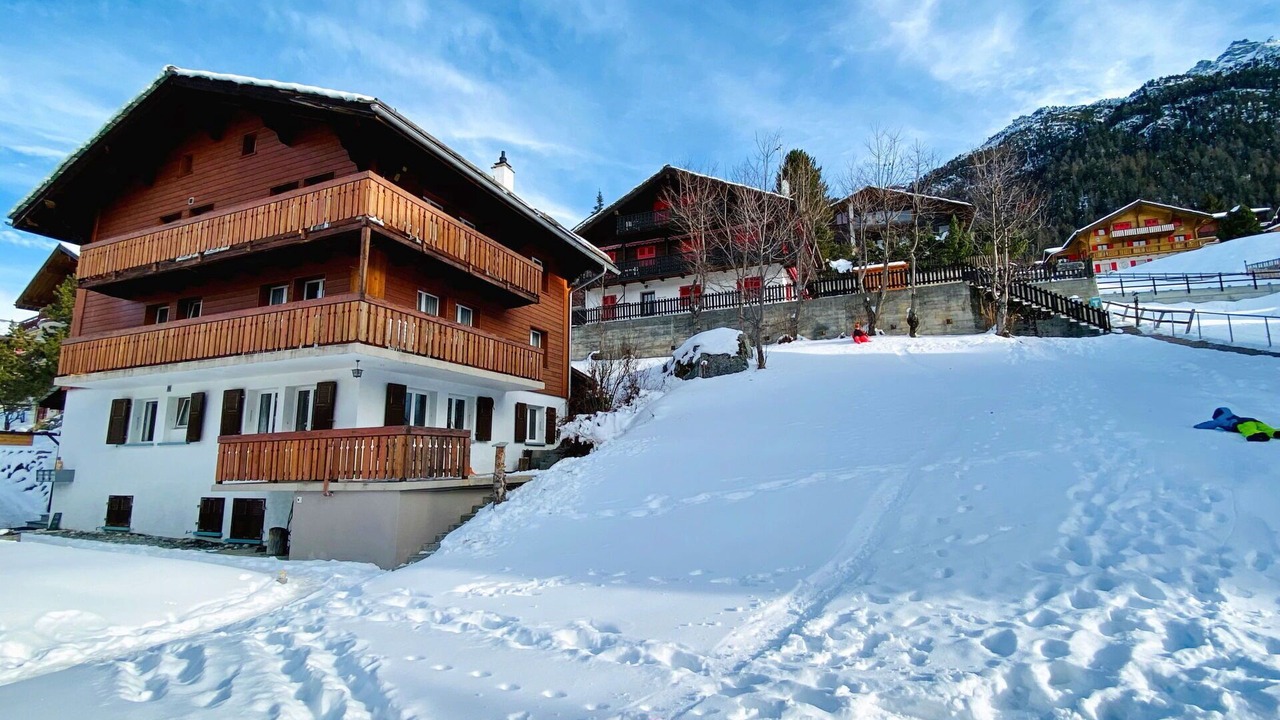 Photo of Others in Graechen