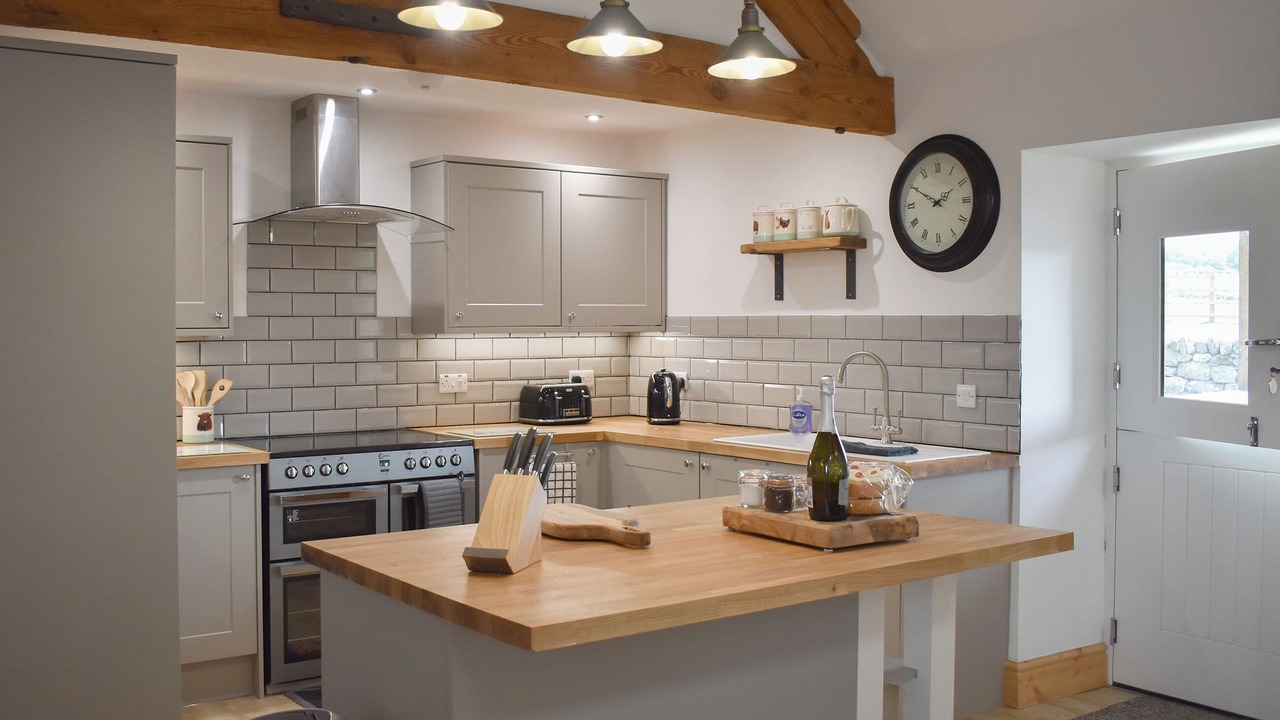 Photo of Others in Llanllyfni