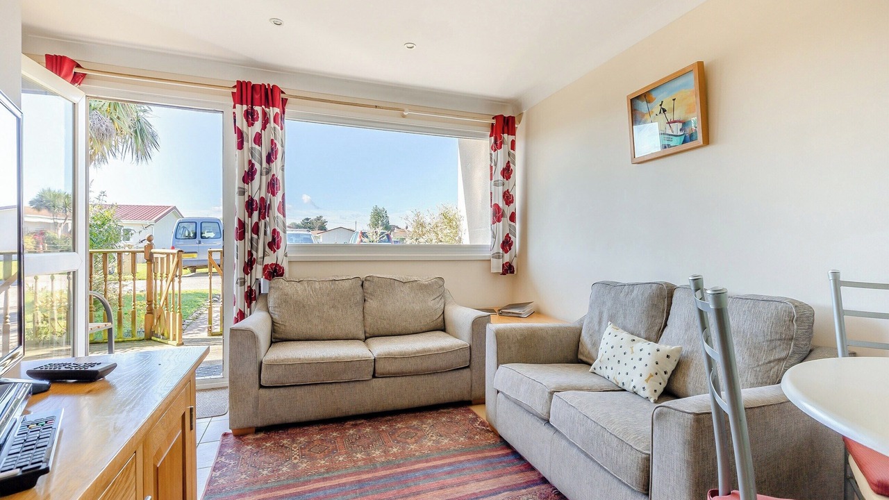 Photo of Others in Bacton