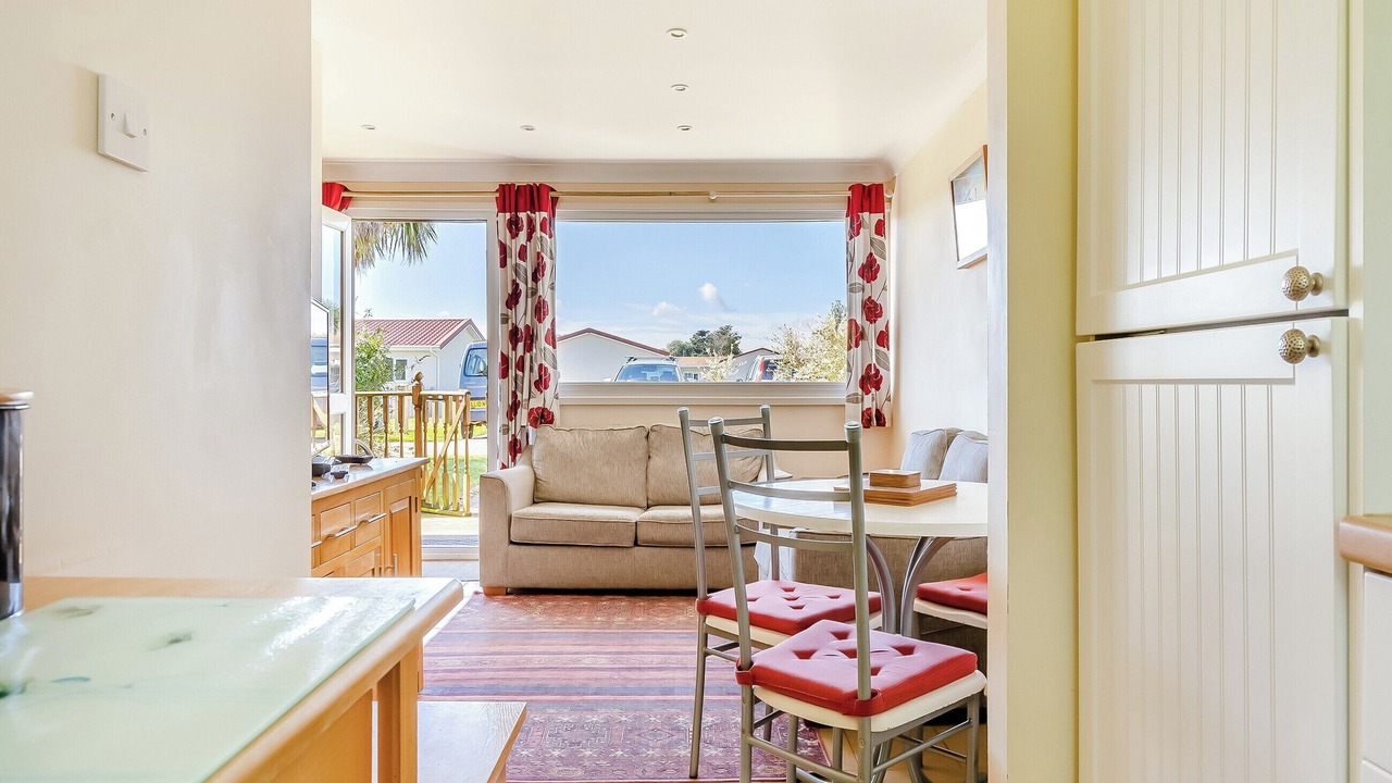 Photo of Others in Bacton