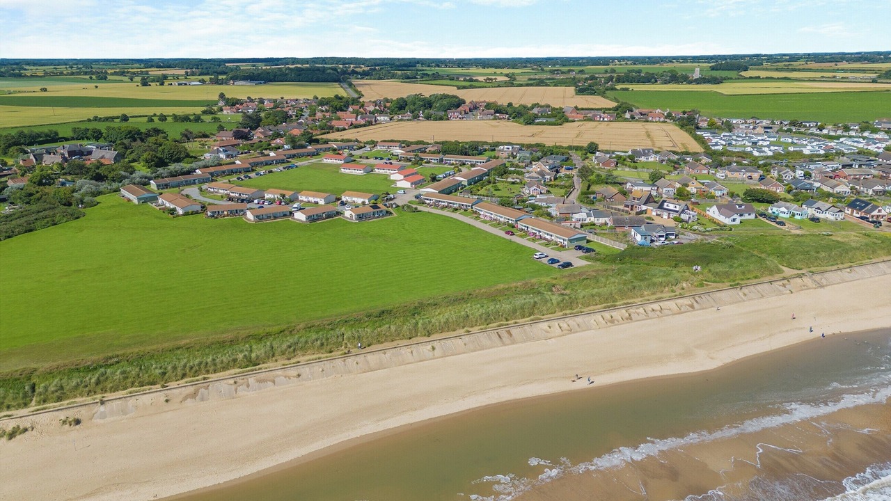 Photo of Others in Bacton