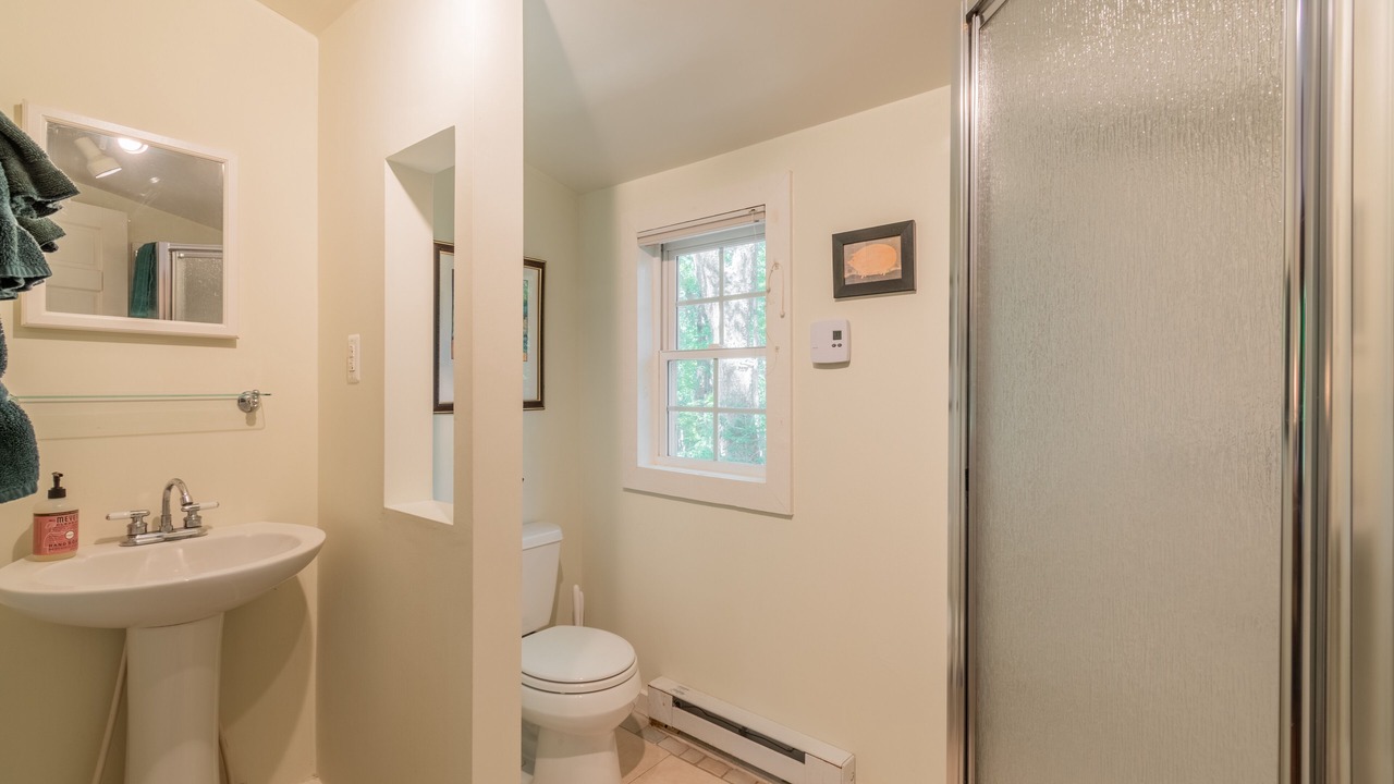 Photo of Bathroom in Schuyler