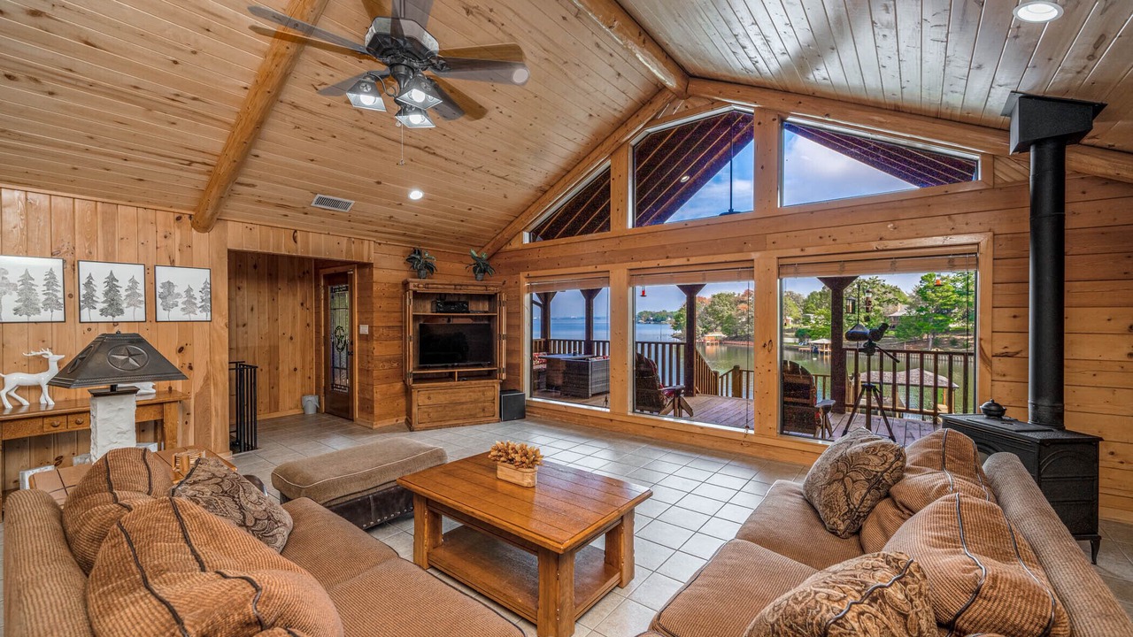 Photo of Livingroom in Dogwood