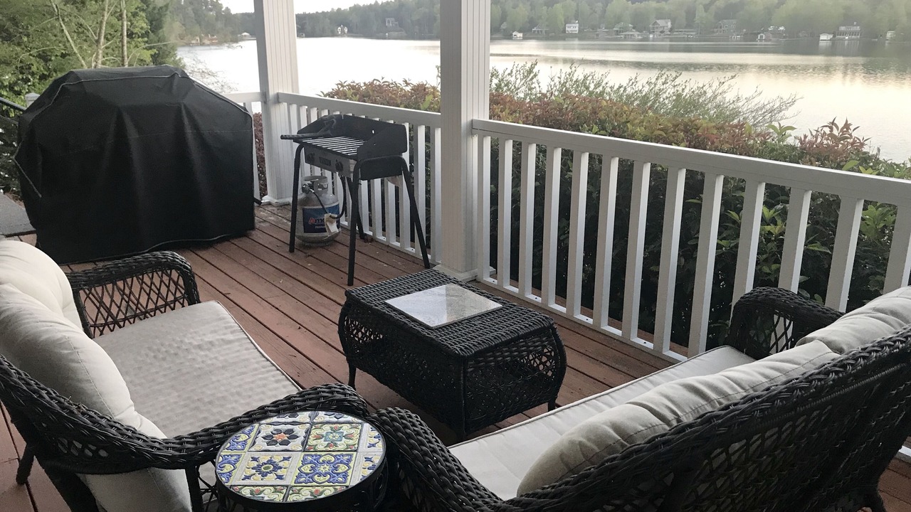Photo of Patio Balcony in Tamassee