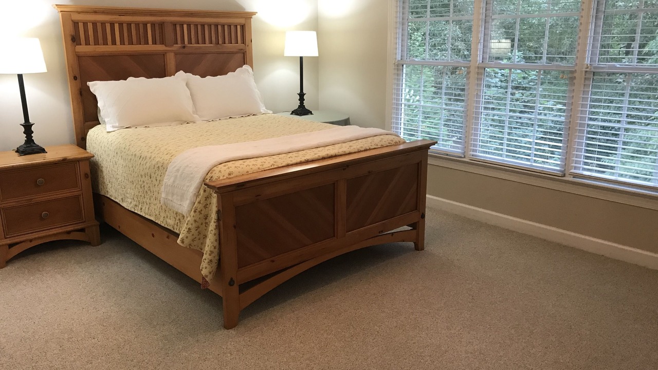 Photo of Bedroom in Tamassee