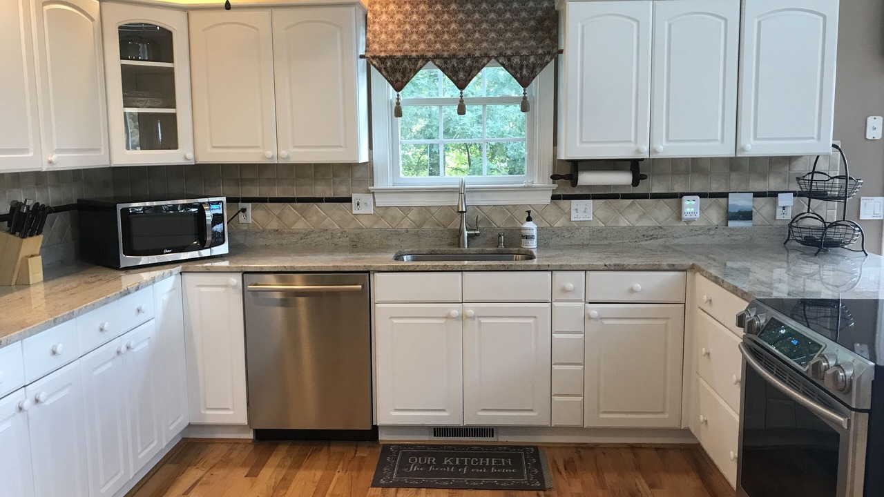 Photo of Kitchen in Tamassee
