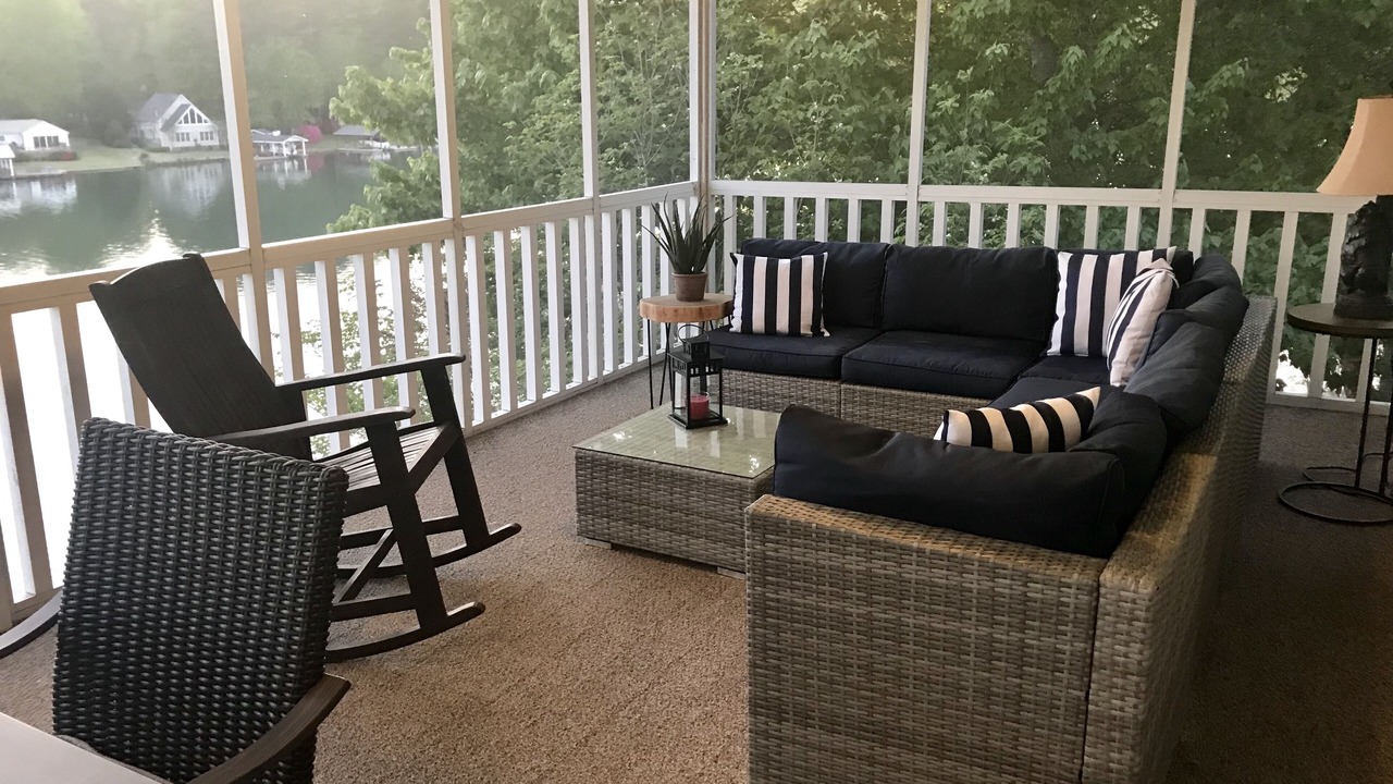 Photo of Livingroom in Tamassee