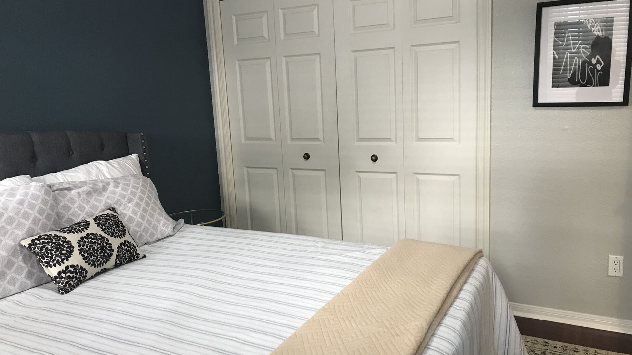 Photo of Bedroom in Highland Lake Estates