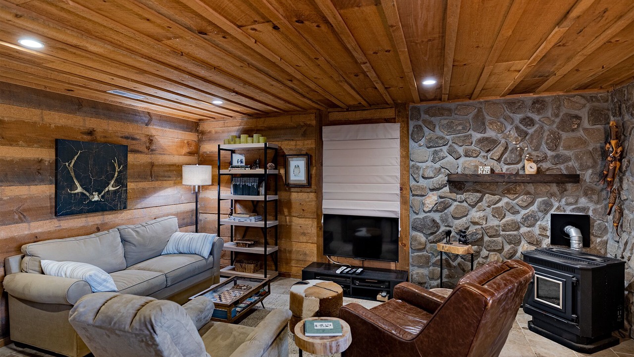 Photo of Livingroom in Bryson City