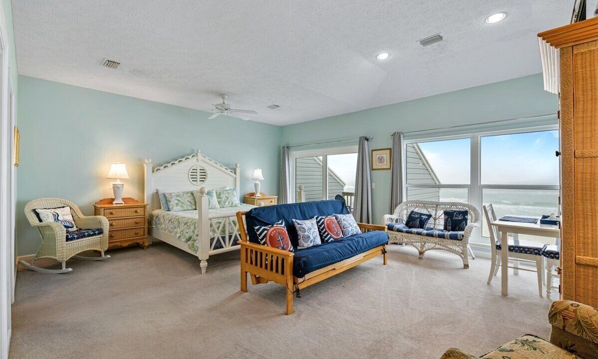 Photo of Others in Laguna Beach Estates